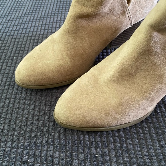 SO Women’s Ankle Booties - Picture 2 of 7